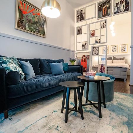 Designer Loft-Ferienwohnung Im Zentrum Mit Tiefgaragen-Parkplatz, Waschmaschine Und Privatterrasse ไลป์ซิก ภายนอก รูปภาพ